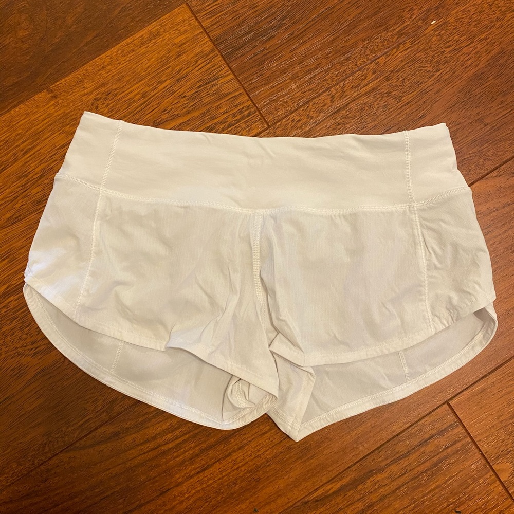 Lululemon White Speed Up shorts